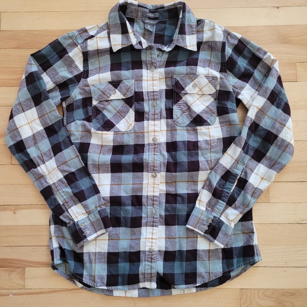 Eddie Bauer Women's Classic Fit Flannel